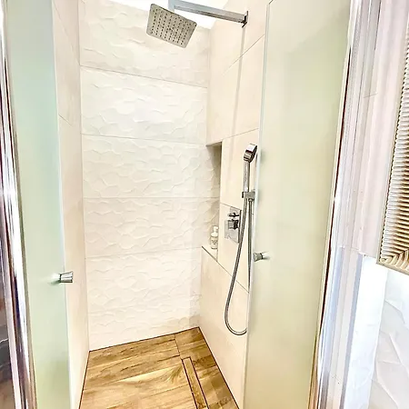 Apartment Downtown Spacious Luxury Residency - Budapest