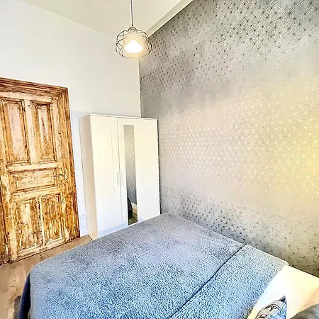Downtown Spacious Luxury Residency - Budapeşte