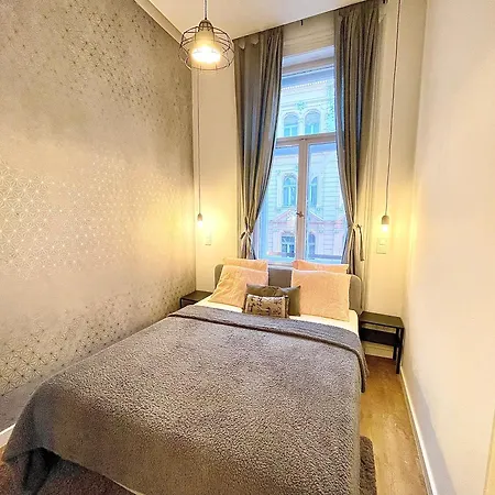 Downtown Spacious Luxury Residency - アパート *