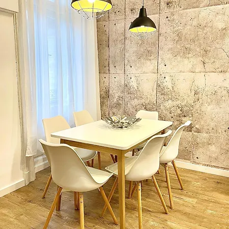 Downtown Spacious Luxury Residency - *